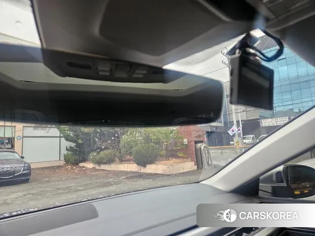 Volkswagen Arteon 2023 Светло-серебряный цвет из Кореи, фото 2