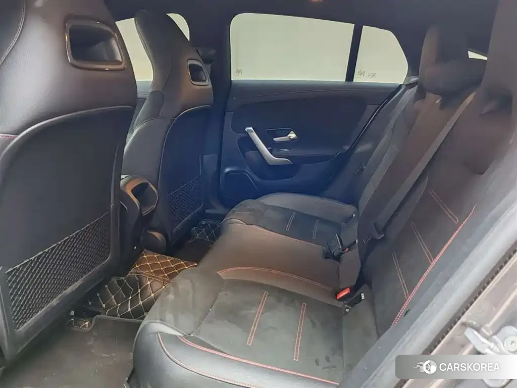 Mercedes-Benz CLA (imported) 2025 Silver/gray из Китая, фото 2