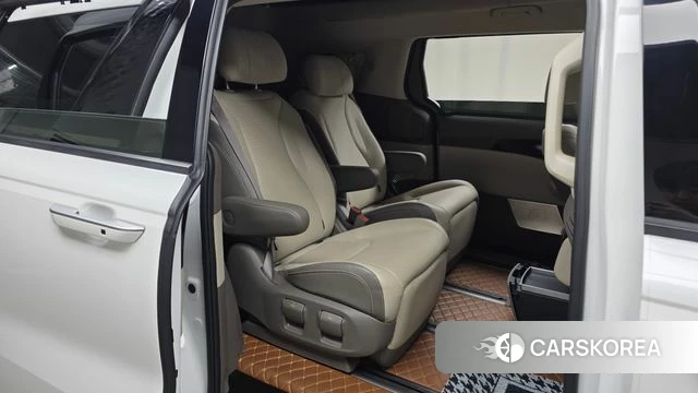 Kia Carnival 4th generation 2021 Белый из Кореи, фото 2