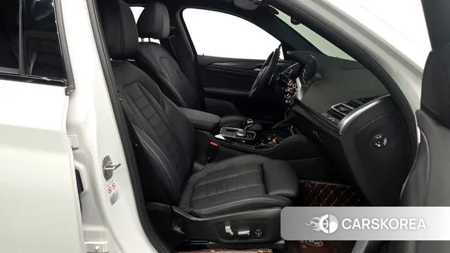 BMW X4 (G02) 2023 Белый из Кореи, фото 2