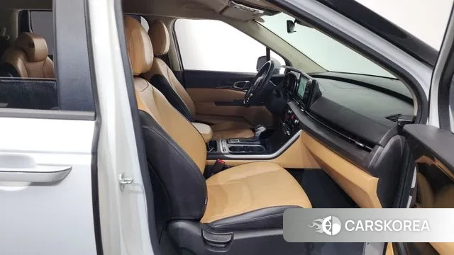 Kia Carnival 4th generation 2023 Белый из Кореи, фото 2