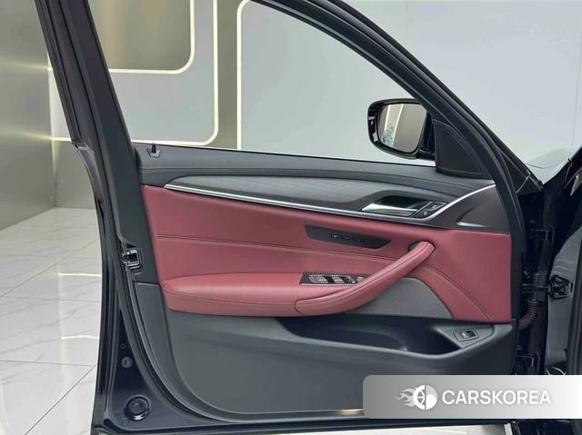 BMW 5 series id 4209878 из Китая 2