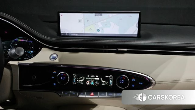 Genesis GV70 2023 Белый из Кореи, фото 2