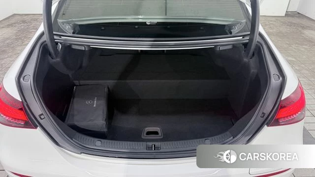 Mercedes-Benz E-Class W213 2021 Белый из Кореи, фото 2