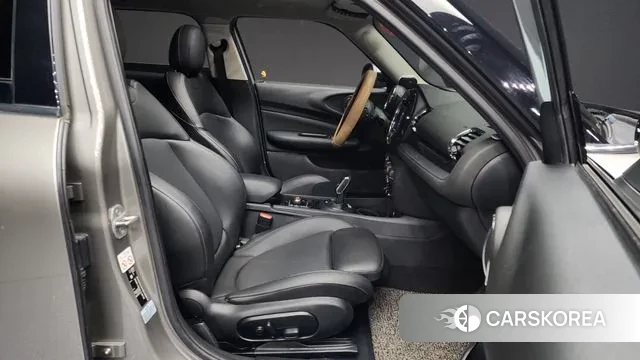 Mini Cooper D Clubman 2019 Песочный из Кореи, фото 2