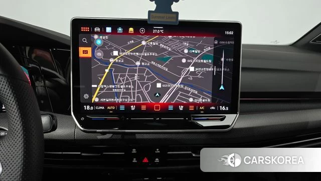 Volkswagen Golf 8th Generation 2025 Белый из Кореи, фото 2