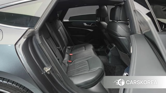 Audi A7 (4K) 2020 Серый из Кореи, фото 2