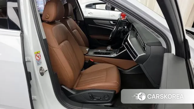 Audi A6 (C8) 2023 Белый из Кореи, фото 2