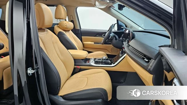 Kia Carnival 4th generation 2023 Черный из Кореи, фото 2