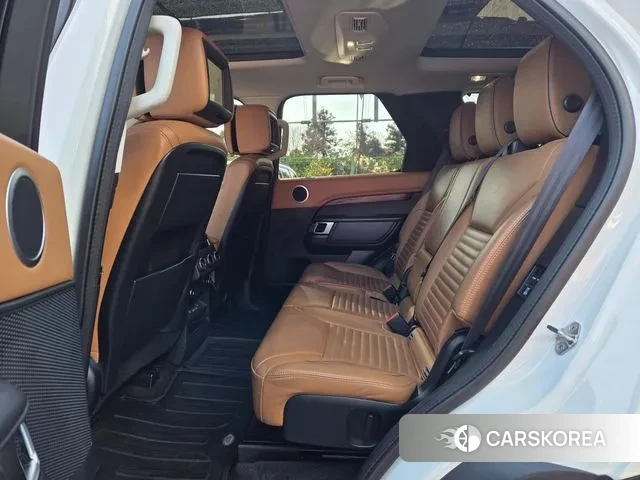 Land Rover Discovery 5 2020 Белый из Кореи, фото 2