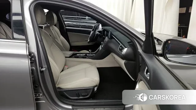 Genesis The New G70 2020 Серебряный из Кореи, фото 2