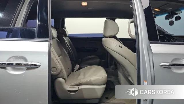 Kia The New Carnival 2020 Серебристо-серый из Кореи, фото 2