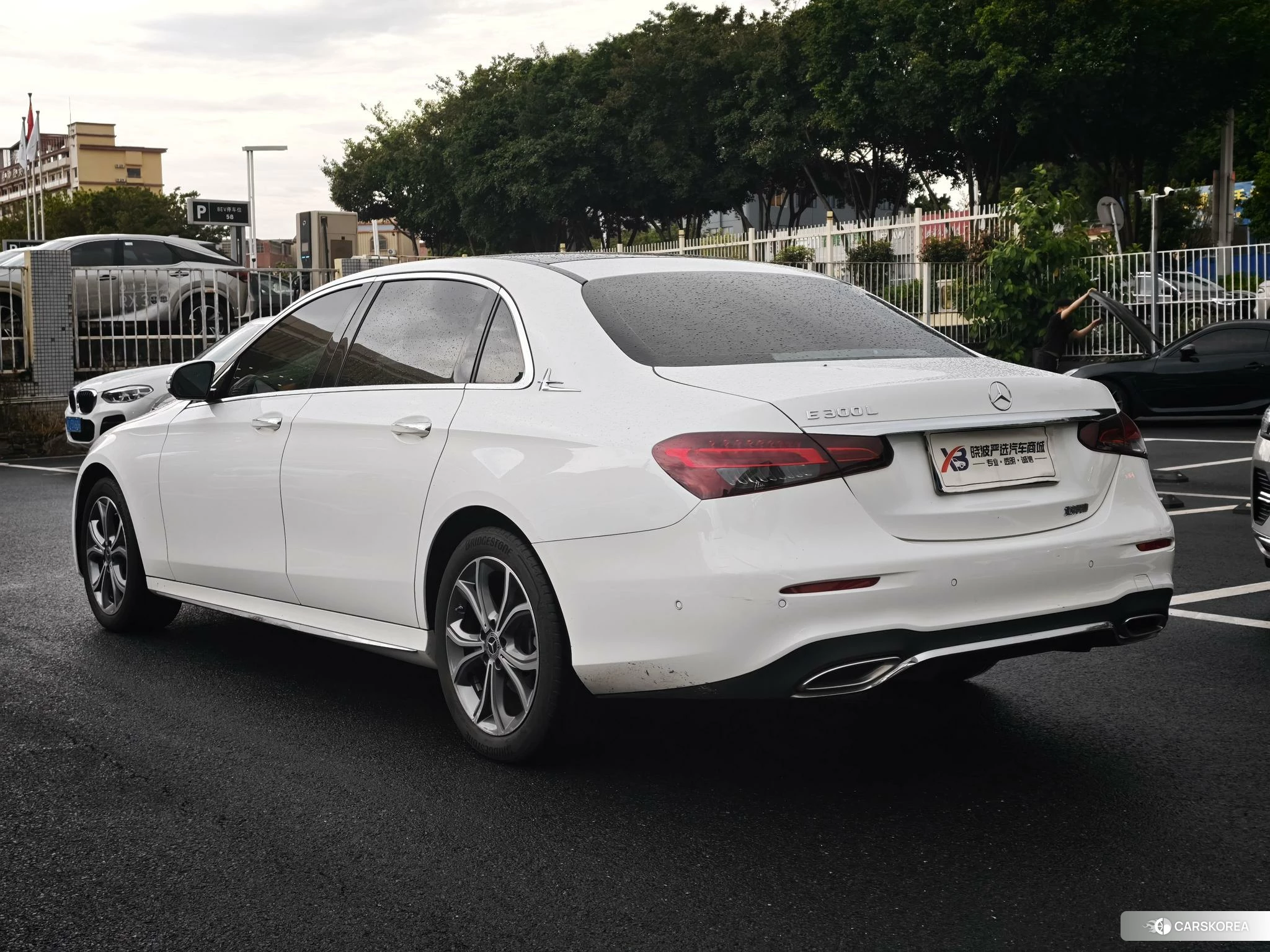 Mercedes-Benz E-Class 2020 Белый из Китая, фото 2