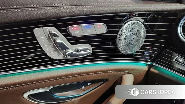 Mercedes-Benz E-Class W213 2020 Черный из Кореи, фото 2