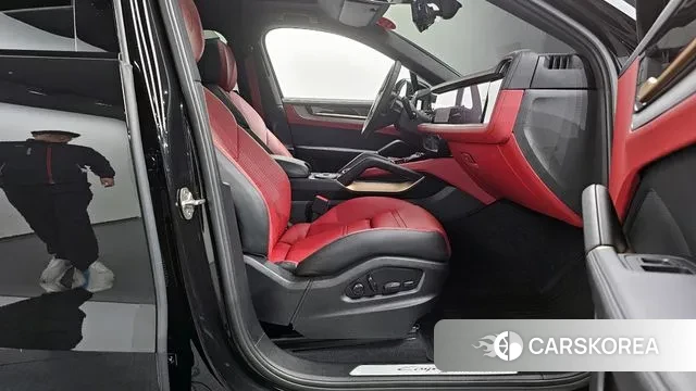 Porsche Cayenne (PO536) 2024 Черный из Кореи, фото 2