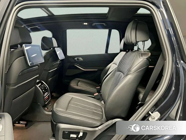 BMW X7 (G07) 2021 Черный из Кореи, фото 2