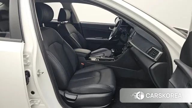 Kia The New K5 2nd generation 2019 Белый из Кореи, фото 2