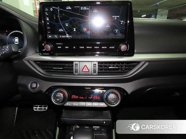 Kia The New K3 2nd generation 2022 Черный из Кореи, фото 2