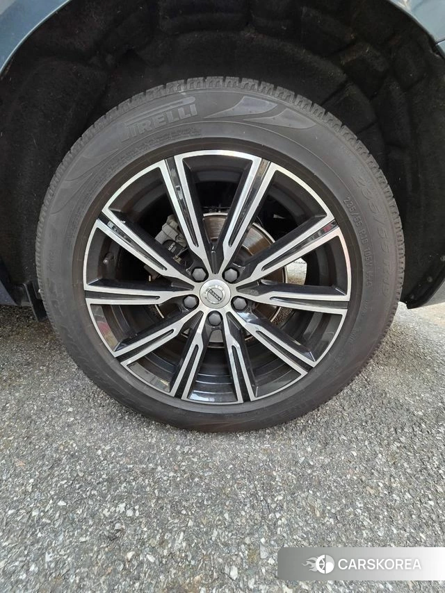 Volvo XC60 second Generation 2021 Синий из Кореи, фото 2