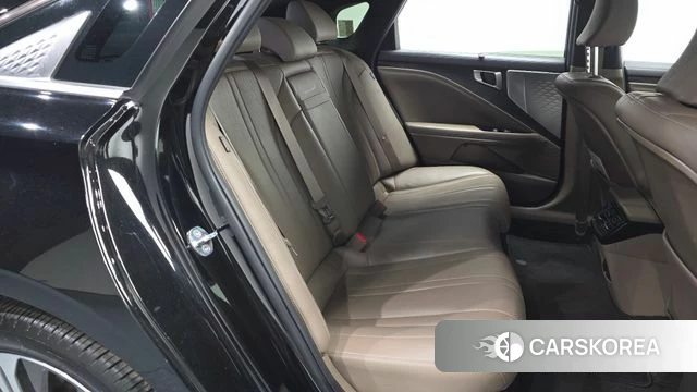 Kia K8 Hybrid 2022 Черный из Кореи, фото 2