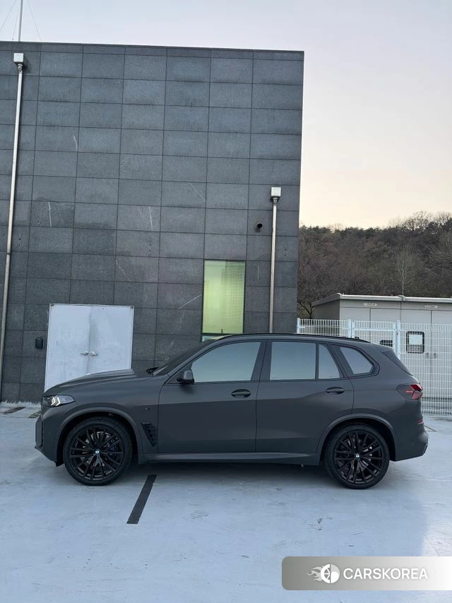 BMW X5 (G05) 2025 Серый из Кореи, фото 2