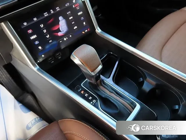 Ssangyong Torres 2023 Белый из Кореи, фото 2