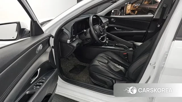 Hyundai Avante (CN7) 2021 Белый из Кореи, фото 2