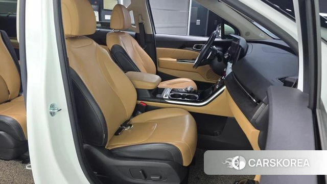 Kia Carnival 4th generation 2021 Белый из Кореи, фото 2