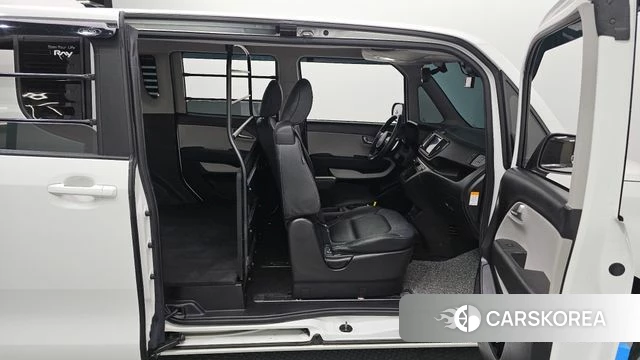 Kia The New Kia Ray EV 2023 Белый из Кореи, фото 2