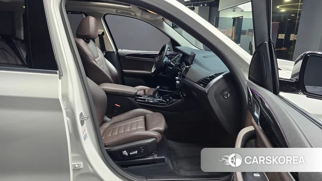 BMW X3 (G01) 2020 Белый из Кореи, фото 2