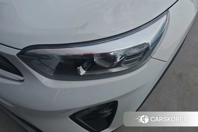 Kia Yi Ran 2021 Белый из Китая, фото 2