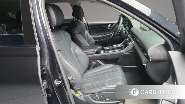 Genesis GV80 2023 Черный из Кореи, фото 2