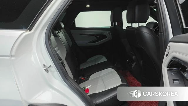 Land Rover Range Rover Evoque 2nd Generation 2019 Белый из Кореи, фото 2