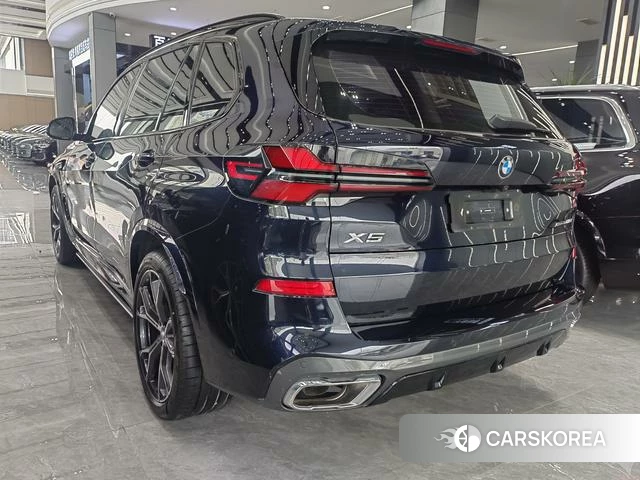 BMW X5 2023 Черный из Китая, фото 2