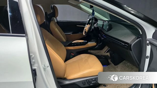 Kia EV6 2023 Белый из Кореи, фото 2