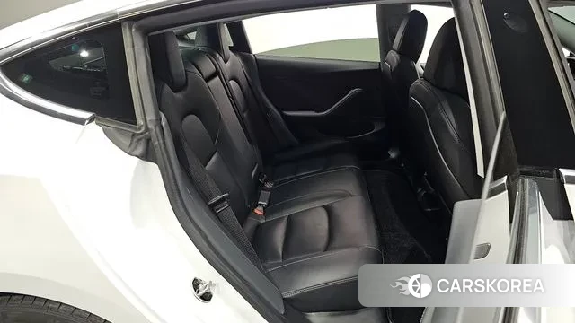 Tesla Model 3 2020 Белый из Кореи, фото 2