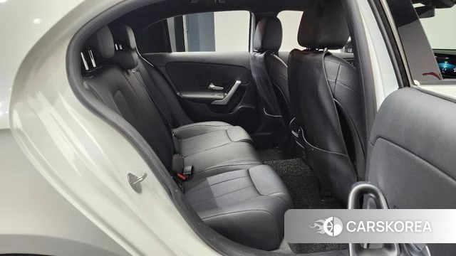 Mercedes-Benz A-Class W177 2021 Белый из Кореи, фото 2