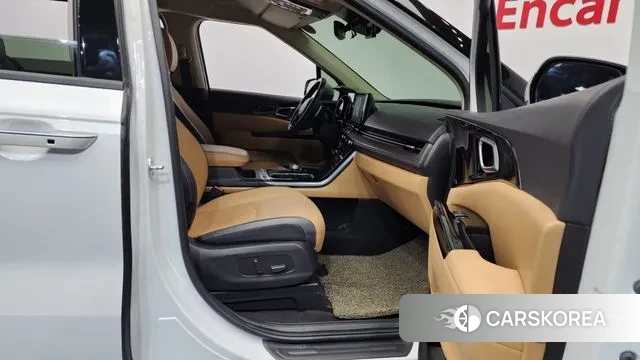 Kia Carnival 4th generation 2022 Черный из Кореи, фото 2