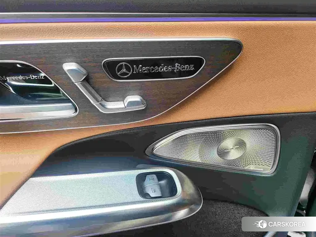 Mercedes-Benz E-Class 2024 Черный из Китая, фото 2