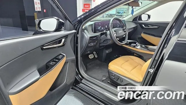 Kia EV6 2022 Черный из Кореи, фото 2