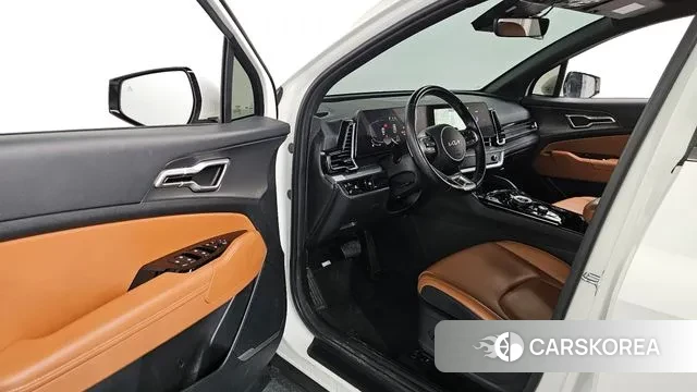 Kia Sportage 5th Generation 2022 Белый из Кореи, фото 2