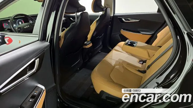 Kia EV6 2022 Черный из Кореи, фото 2