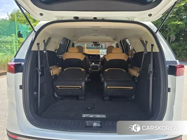 Kia Carnival 4th generation 2022 Белый из Кореи, фото 2