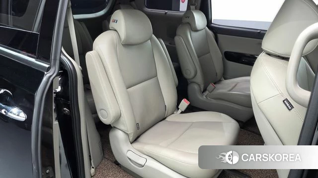 Kia The New Carnival 2018 Черный из Кореи, фото 2