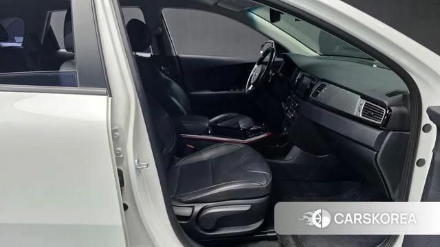 Kia Niro EV 2021 Белый из Кореи, фото 2