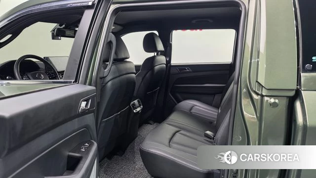 Ssangyong The New Rexton Sport 2023 Светло-зеленый из Кореи, фото 2