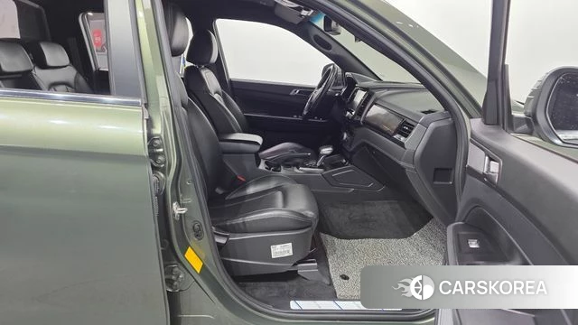 Ssangyong The New Rexton Sport 2022 Темно-зеленый из Кореи, фото 2