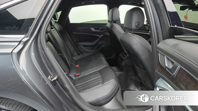 Audi A6 (C8) 2021 Серый из Кореи, фото 2