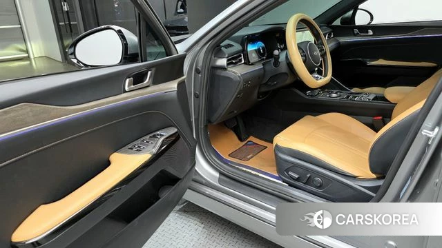 Kia K5 3rd generation 2022 Серебристо-серый из Кореи, фото 2