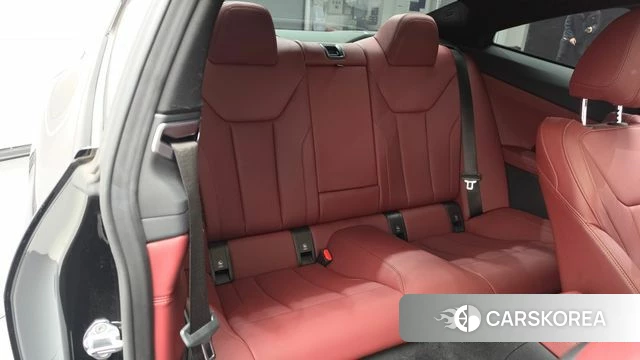 BMW 4 Series (G22) 2022 Черный из Кореи, фото 2